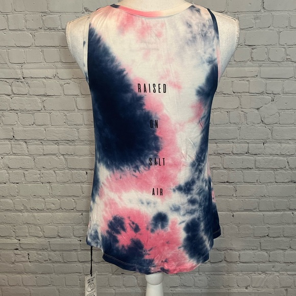 T. JAZELLE Cape Cod Beaches Blue Pink and White Tie Dye Tank Top-Medium - Picture 3 of 4